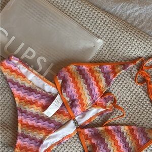 Cupshe Multicolor Zigzag Bikini Top
